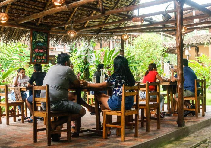 Canto Del Rio Lodge Тарапото Екстериор снимка